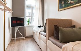 The Grande Kaßberg Apartment - Balkon, Netflix, Nespresso, Zentral
